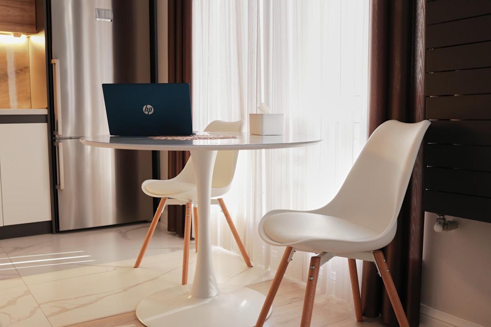 דושאנבה Lovely 1-Bedroom Rental Unit In Downtown מראה חיצוני תמונה